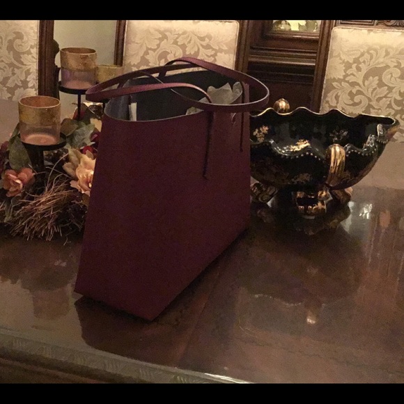 Kate spade. Hand bag ❤️ - Picture 8 of 8